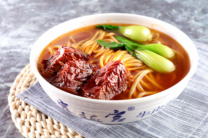 你知道如何品味牛肉面么？塞拉宮教你分辨