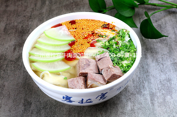 蘭州牛肉面加盟，選對(duì)品牌生意才能更加火爆