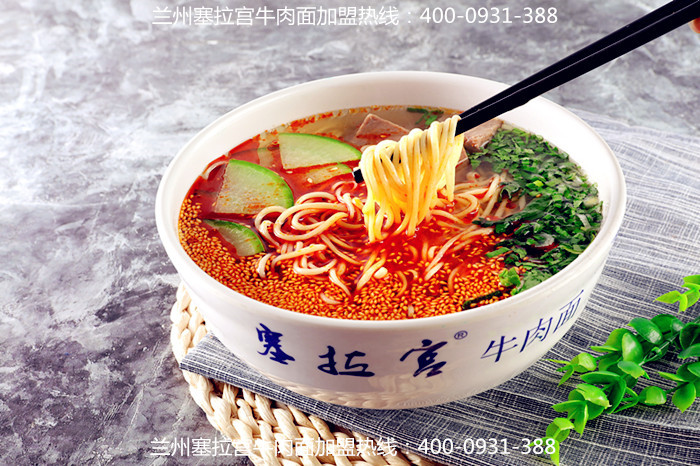 在蘭州，解鎖正宗的蘭州牛肉面的味道