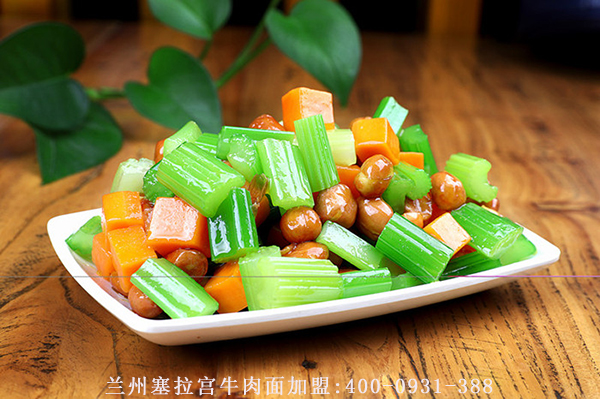 你知道吃過一碗塞拉宮牛肉面，便如同走過全**的感覺嗎？